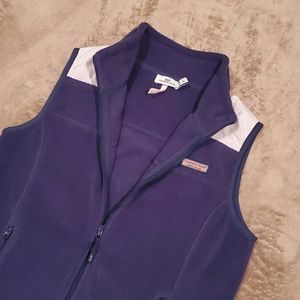 VINEYARD VINES girl's fleece zip up vest.